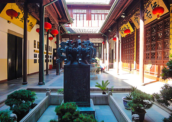 Jade Buddha Temple